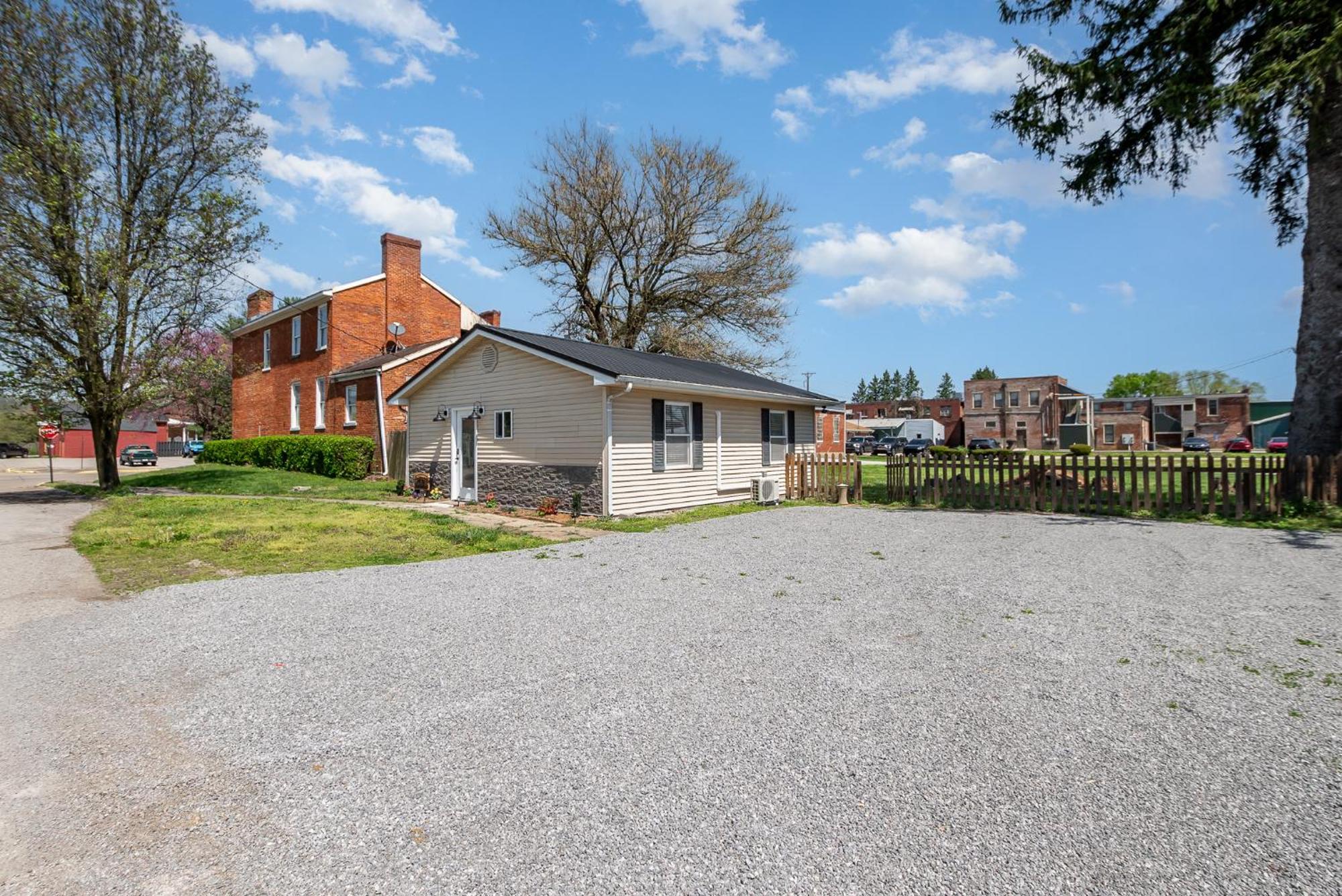 The Carriage House Villa Warsaw Ngoại thất bức ảnh